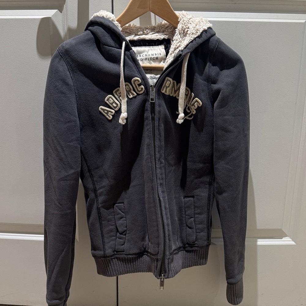Abercrombie Gray Full-zip Hoodie with Sherpa Lining